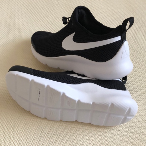 NIKE LIFESTYLE SNEAKERS - Picture 8 of 8